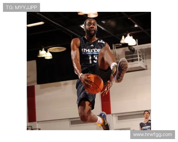 赵泰隆的篮球之路:从青涩少年到职业球员的成长历程与辉煌成就